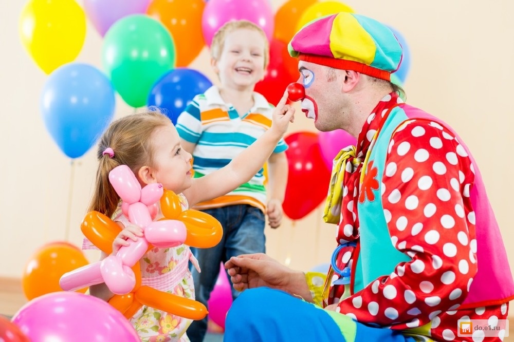 Клоун на детский день рождения на дом: какой анимационной программы ждать от профессионалов