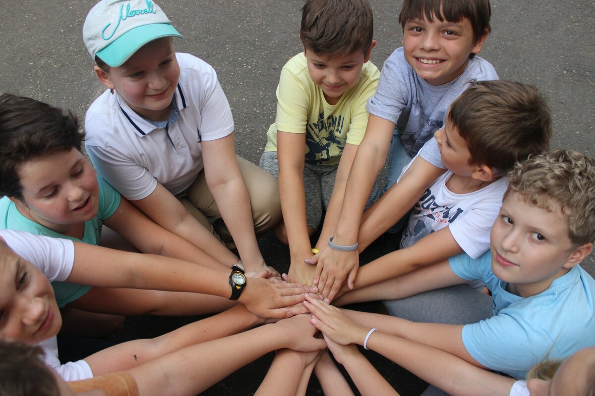 Тематический летний лагерь: как провести школьные каникулы весело и полезно