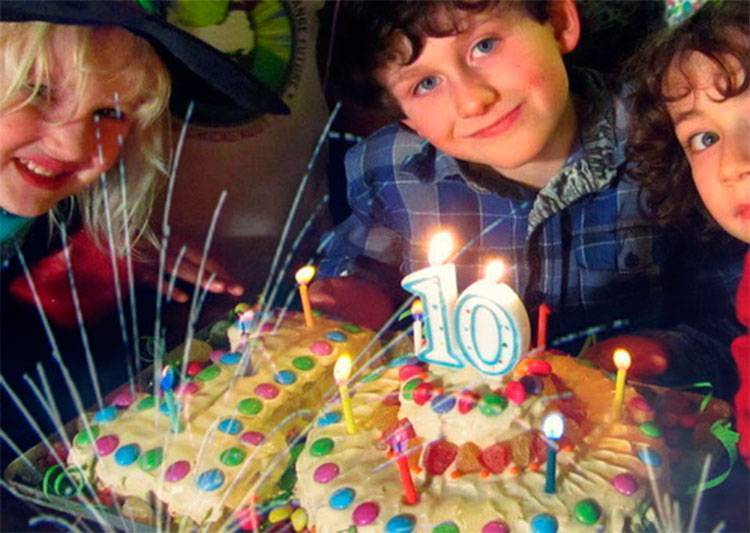 Подарок на 10 лет мальчику на день рождения: лучшие идеи