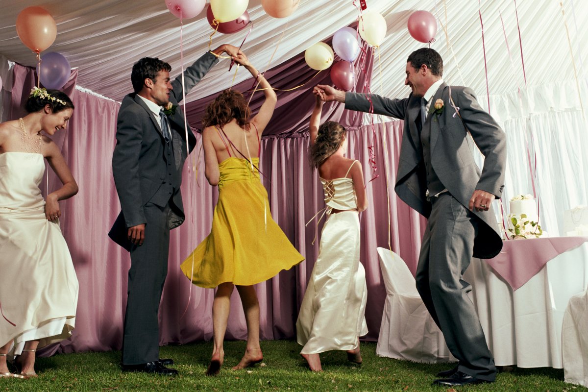 Серпантин идей - новые свадебные конкурсы и развлечения для гостей // коллекция веселых свадебных игр и развлечений