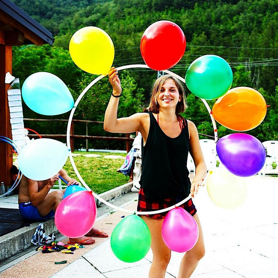 Конкурсы с шарами: 15 веселых воздушных идей
