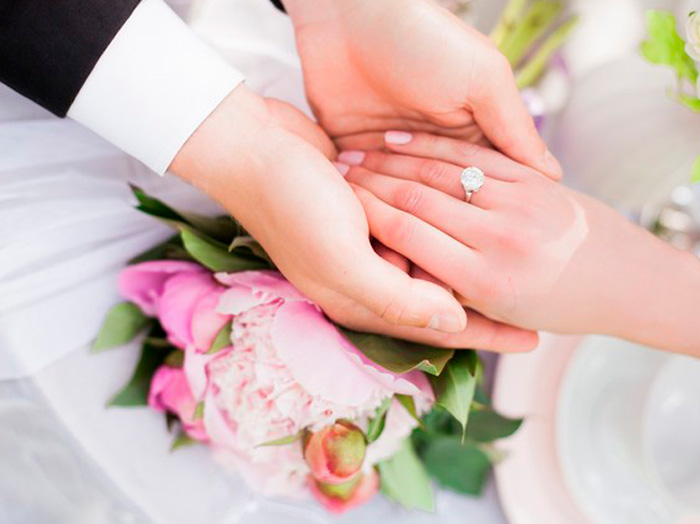 Свадебные приметы для невесты и жениха на счастье: что делать, чтобы брак был долгим и счастливым?