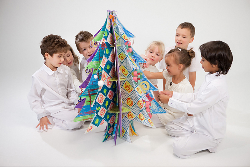 Новогодние игры и конкурсы для детей у елки