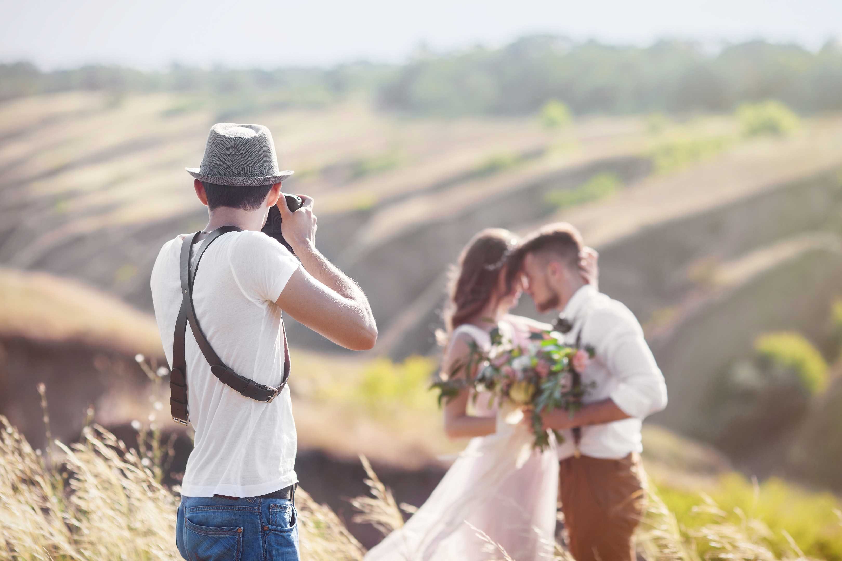 Как выбрать идеального фотографа на свадьбу