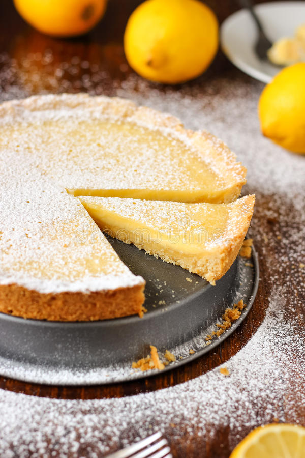 Пирог с лимоном - 8 рецептов, как приготовить дома