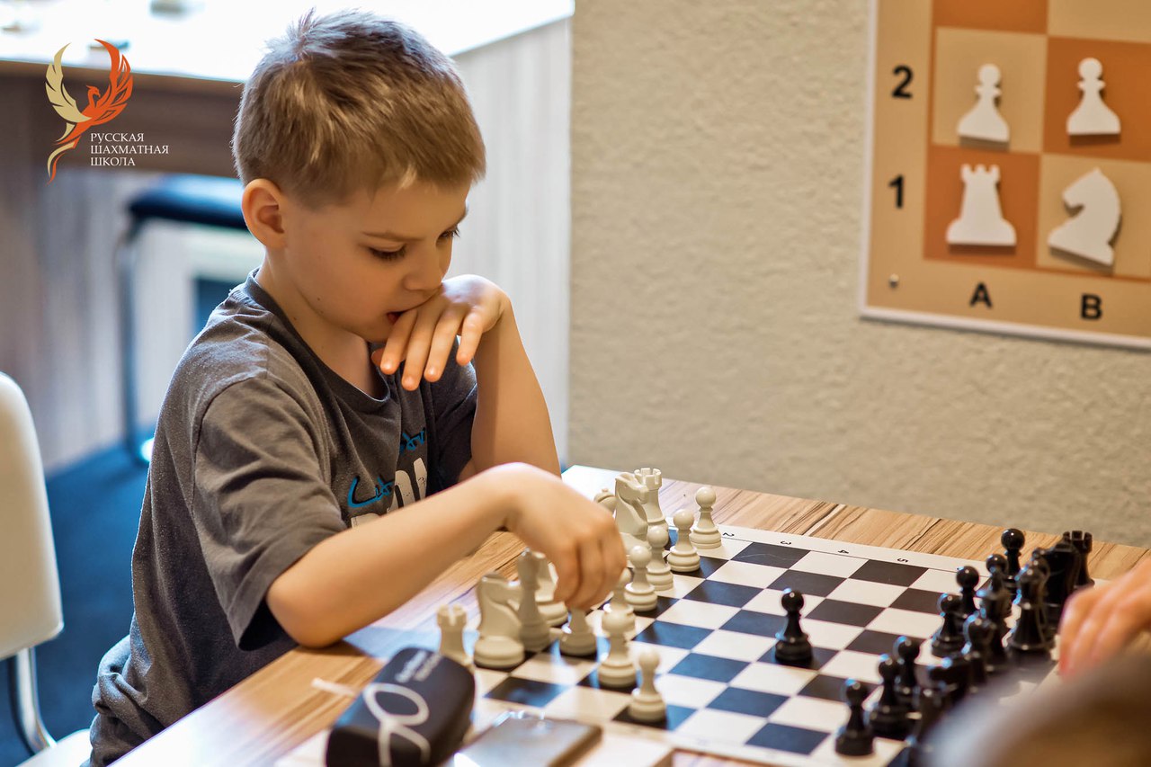 Шахматы: онлайн обучение для взрослых и детей | снова праздник!