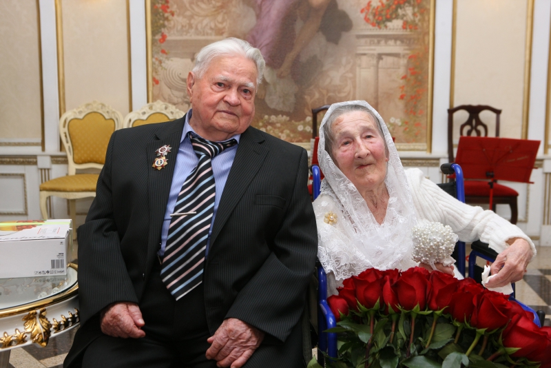 65 лет железная свадьба