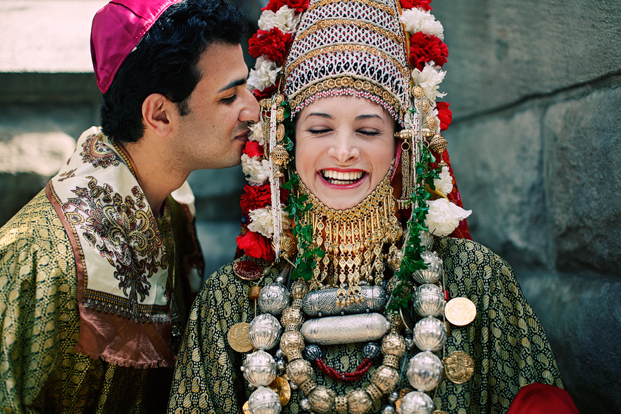 Обычаи и традиции перед свадьбой у разных народов