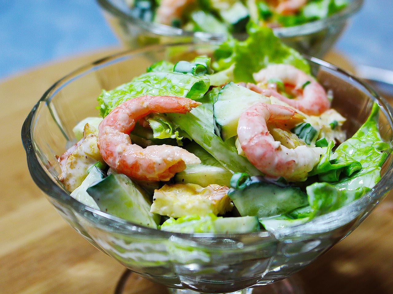 Салат с креветками — 9 самых вкусных рецептов