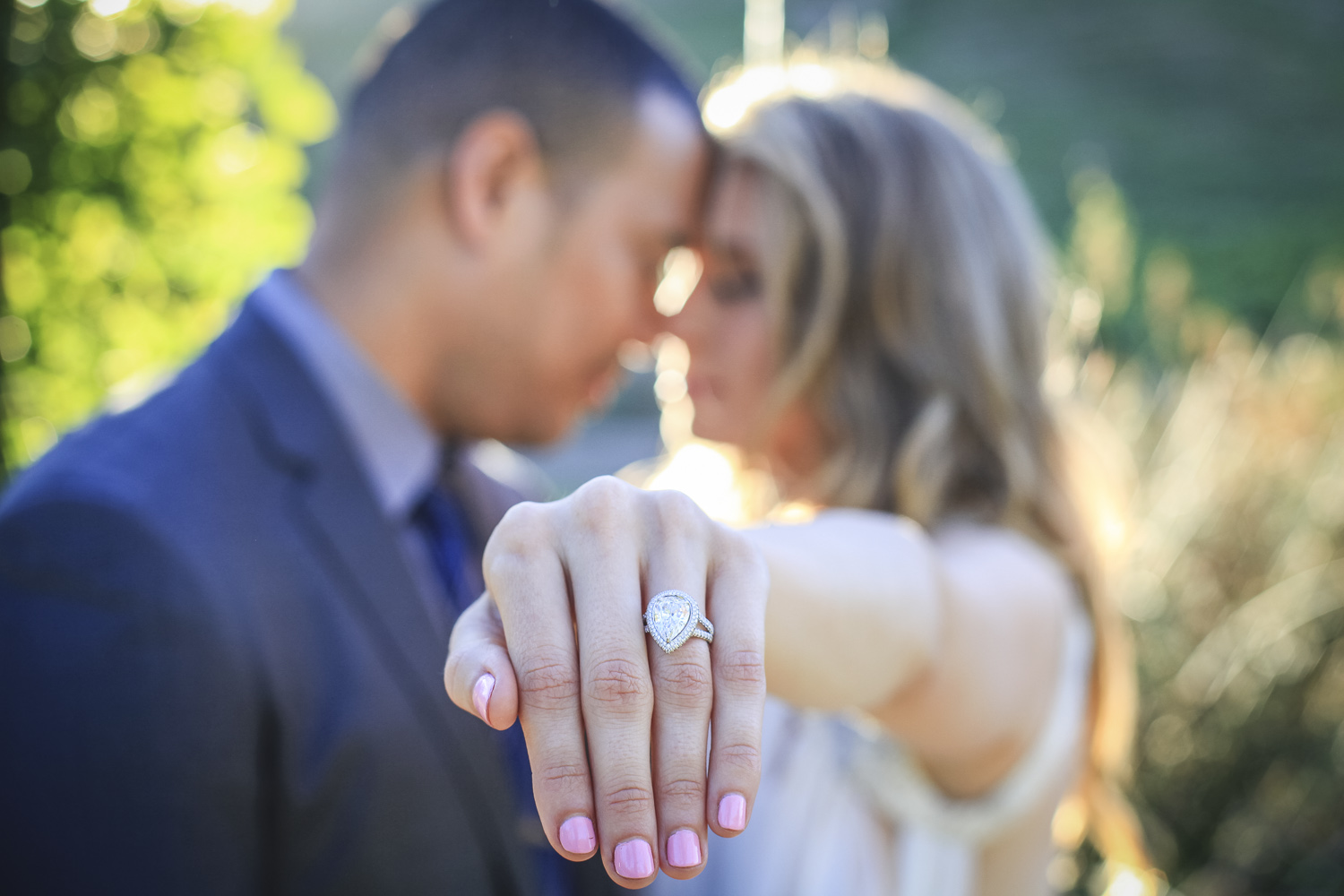 5 распространенных мужских ошибок при выборе помолвочного кольца
