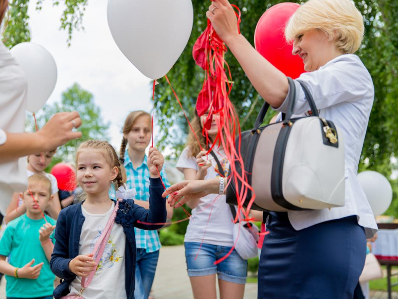 Призы для детей: 100 идей для 100 друзей до 100 рублей | снова праздник!