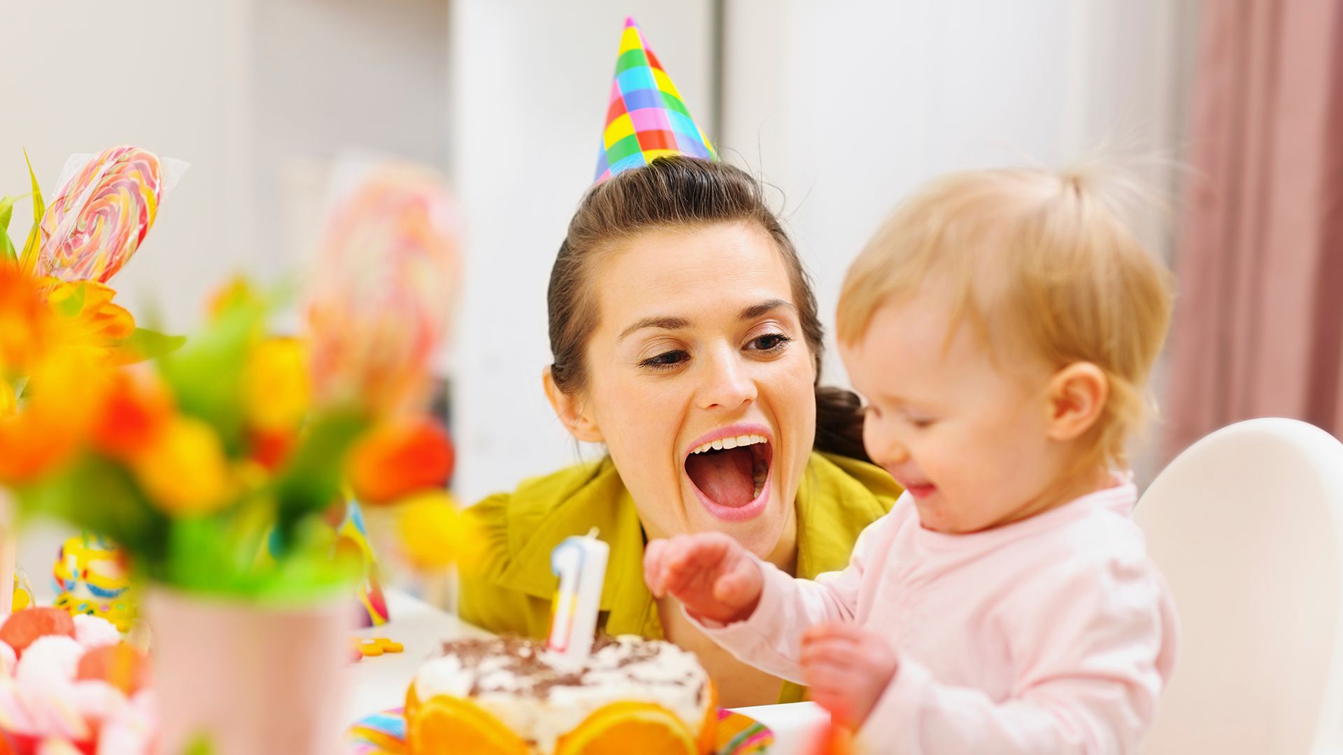 Надо ли "с размахом" праздновать день рождения - 1 годик ребёнку? - страна мам