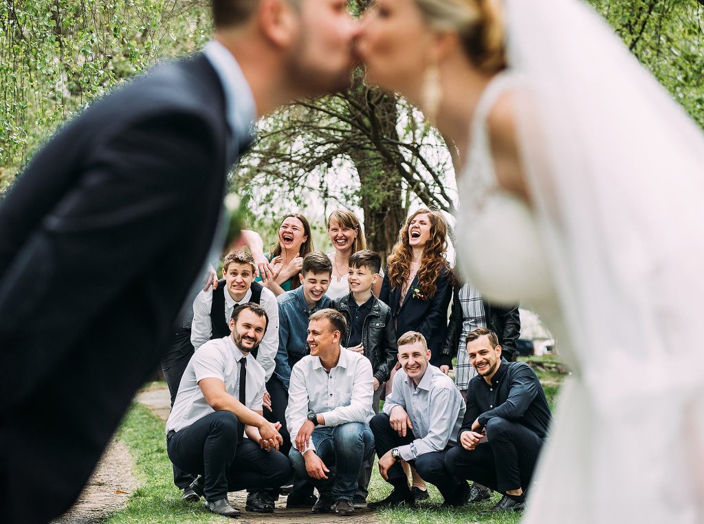 Как вести себя на свадебной фотосессии?