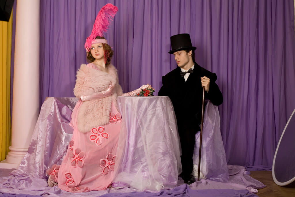 Прикольные и смешные сказки на свадьбу по ролям — какой выбрать сценарий свадебной сказки?