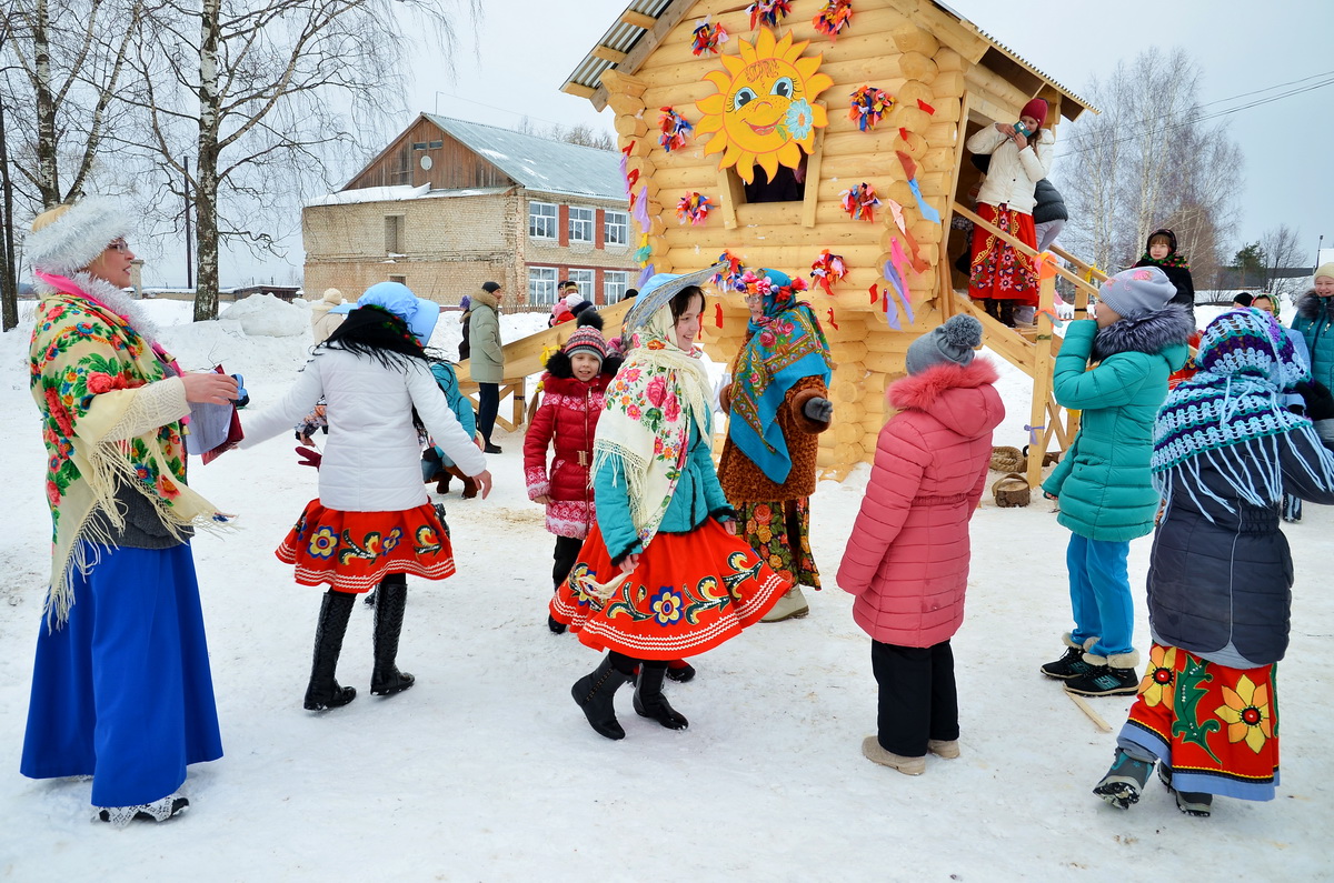 Веселые миниатюры на день села. веселые сценки в народном стиле на день села и другие праздники