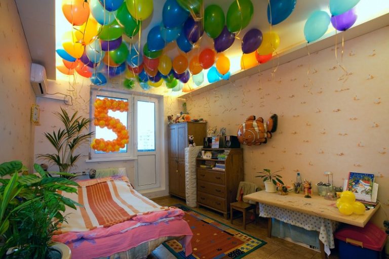Как украсить комнату на день рождения ребенка 1-5 лет своими руками (20 идей)