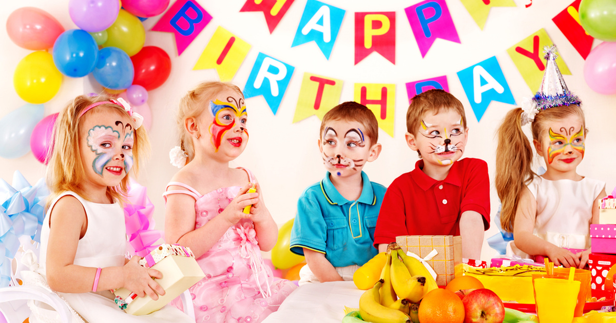 Подготовка к именинам: как недорого и интересно отметить день рождения ребенка дома