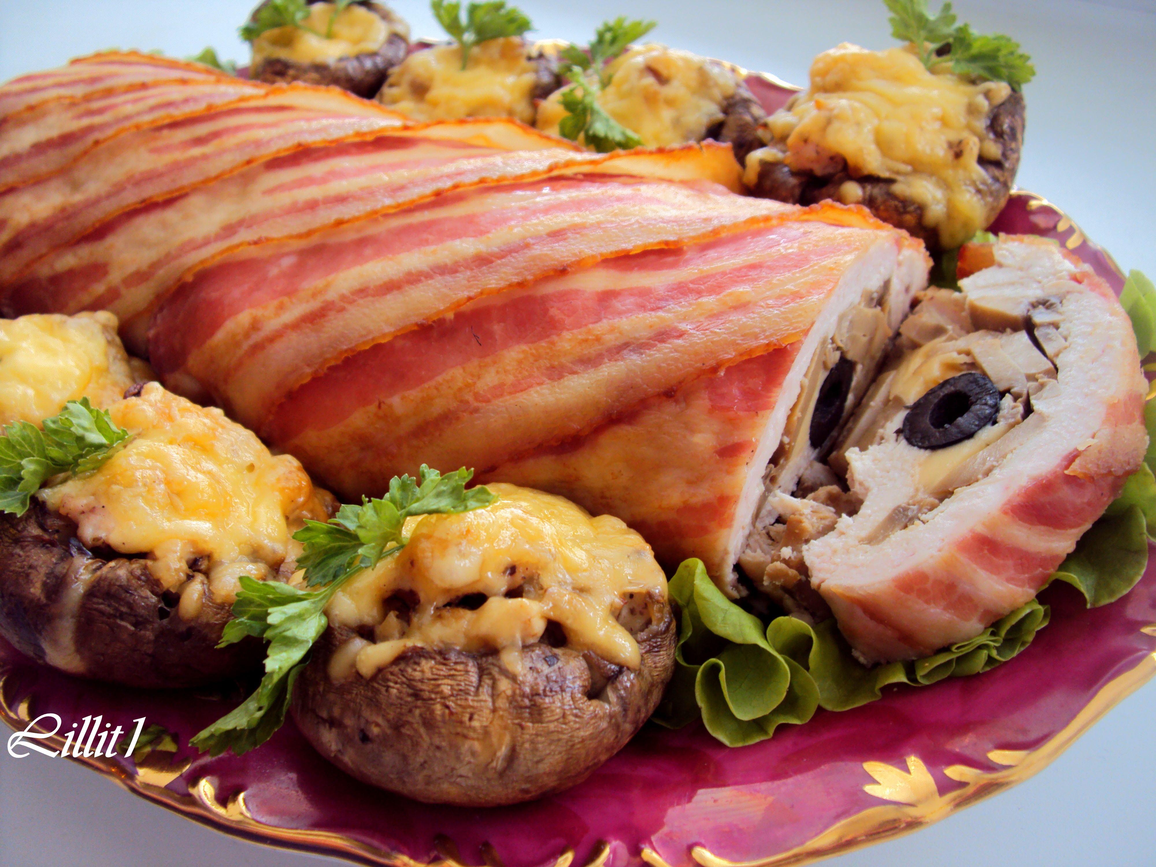 Горячие блюда из мяса на праздничный стол - 6 простых и вкусных рецептов