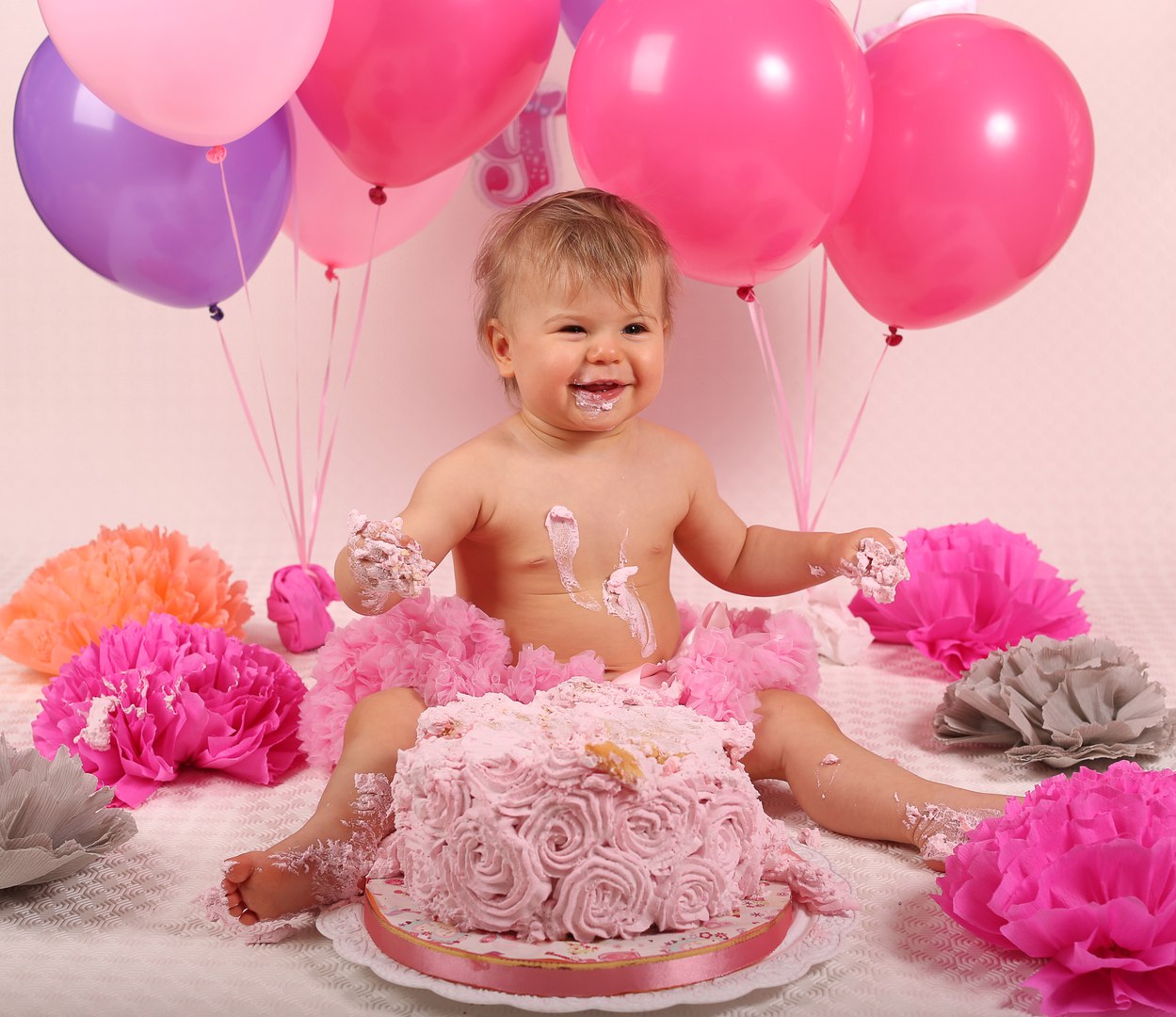 Как отпраздновать первый день рождения ребенка. день рождения ребенка – один год