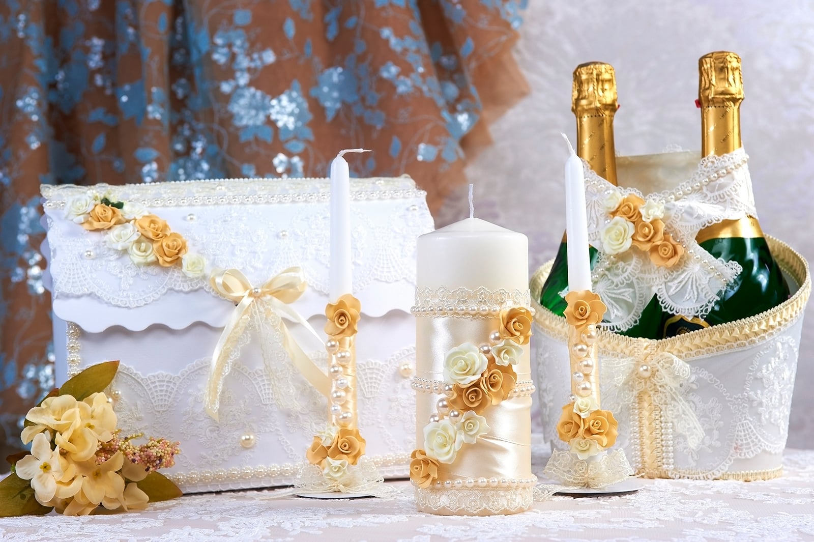 Самые необычные и оригинальные свадебные украшения для невесты: от тикки до чокера