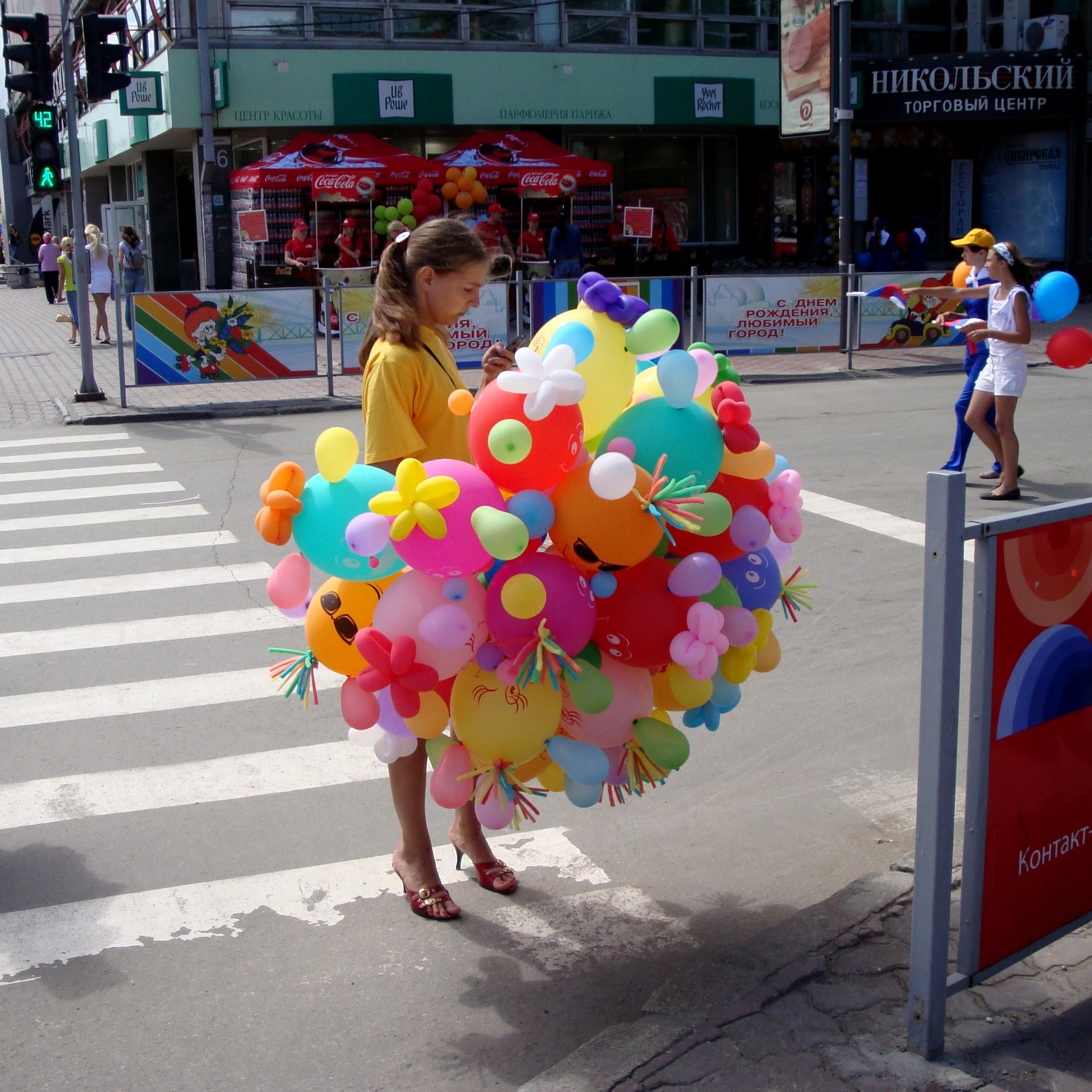Игры с воздушными шарами для детей