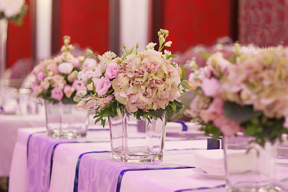 Какие цветы дарят на свадьбу? 9 оригинальных идей свадебных букетов