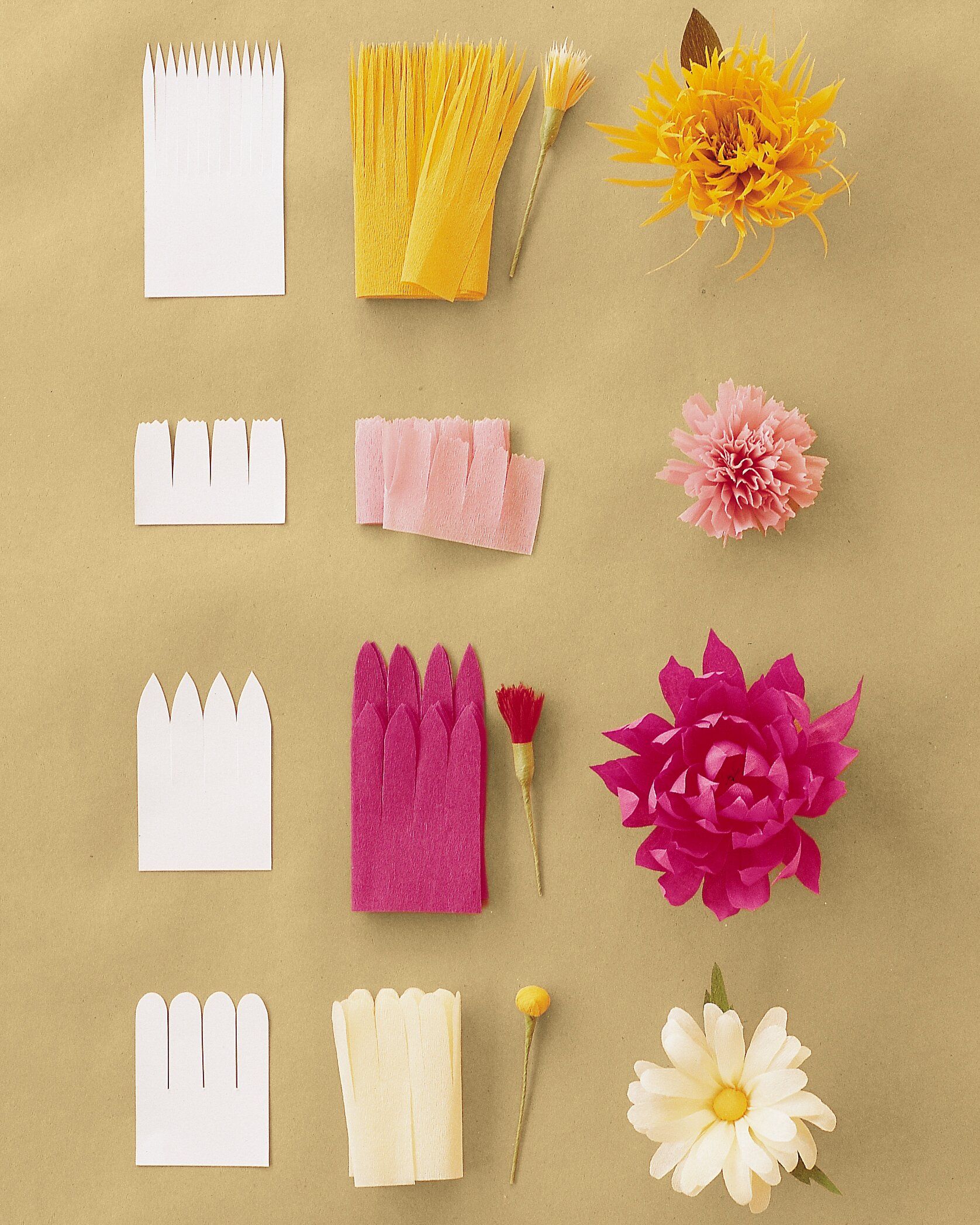 Цветы из гофрированной бумаги: топ-100 фото готовых вариантов + инструкции, как изготовить своими руками