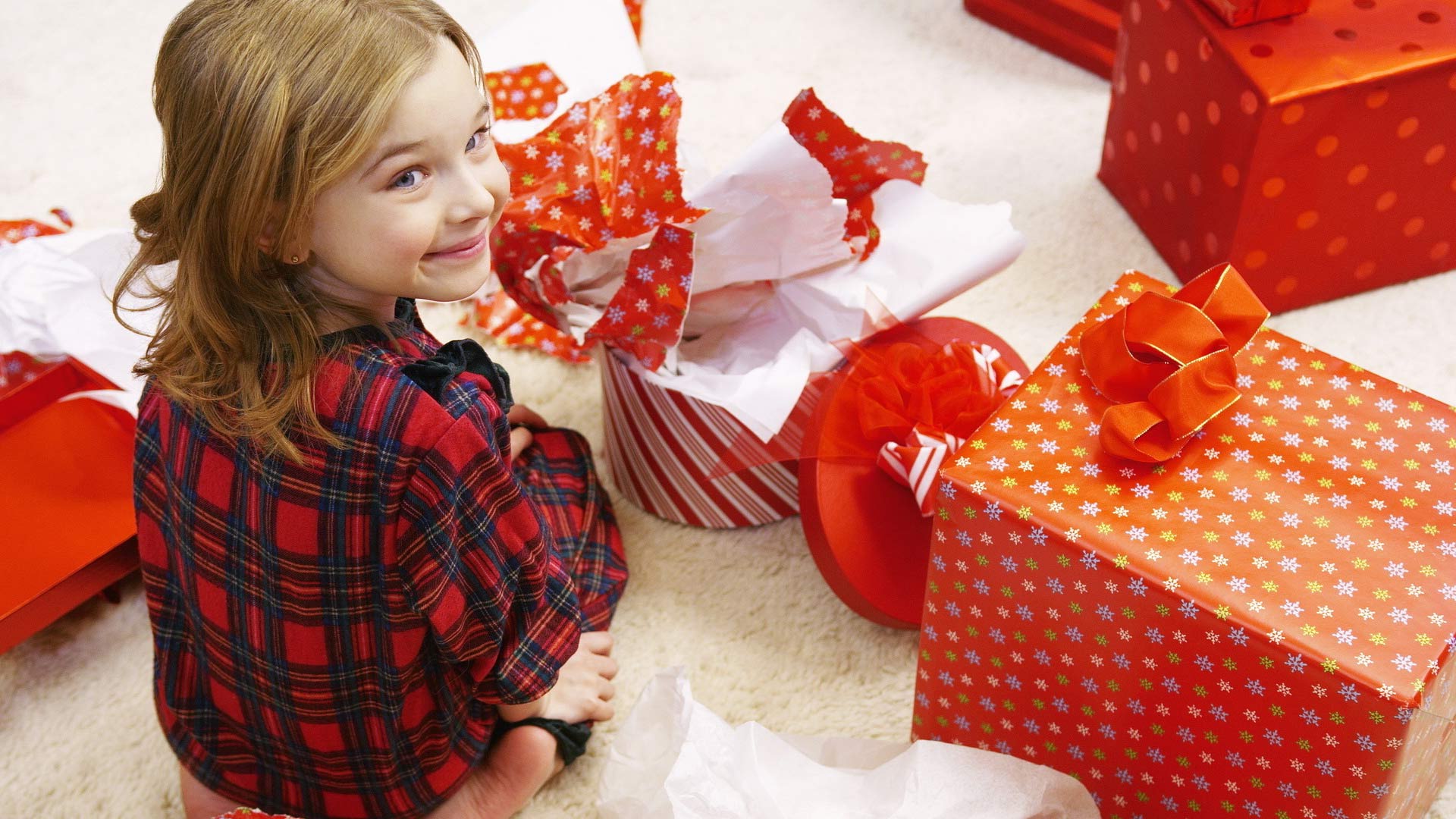 Что подарить девочке на 3 года: 100 идей оригинальных, современных и полезных подарков
