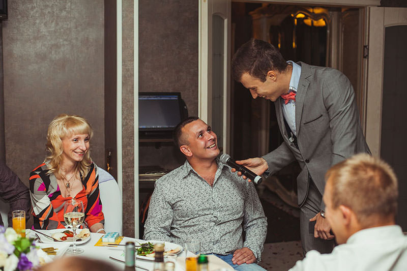 ᐉ как выбрать ведущего на свадьбу – 20 вопросов для тамады - ➡ danilov-studio.ru