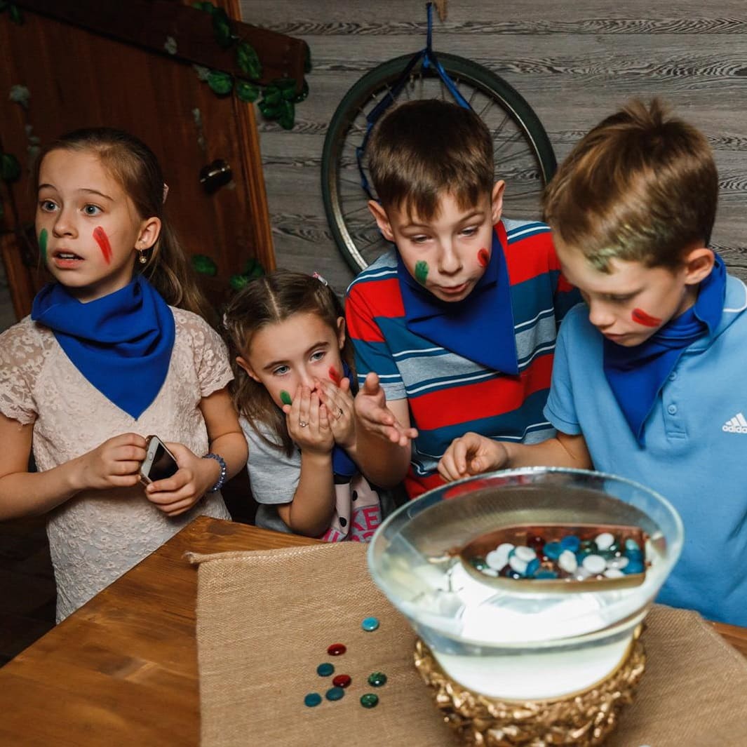 Домашний квест на хэллоуин для детей с поиском подарка (от 6-10 лет)