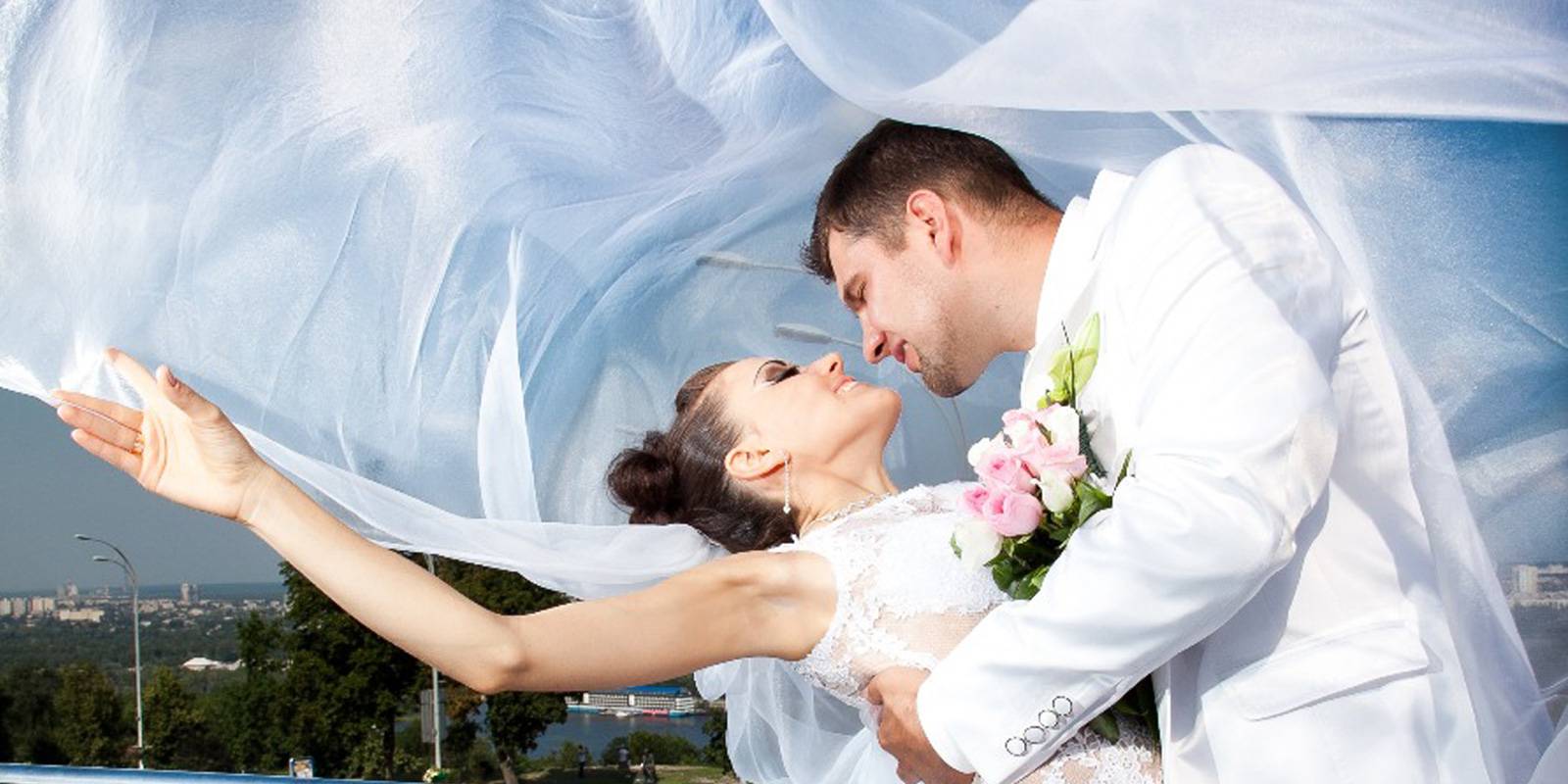 Приметы, суеверия и традиции на свадьбу для молодоженов и гостей