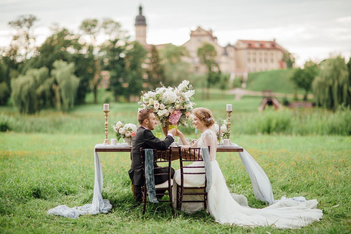 Свадьба в европейском стиле: оформление торжества и образ молодожёнов
