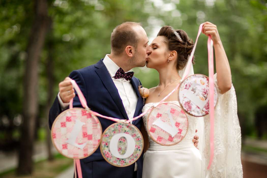 Как отметить свадьбу 10 лет жизни вместе: розовая годовщина