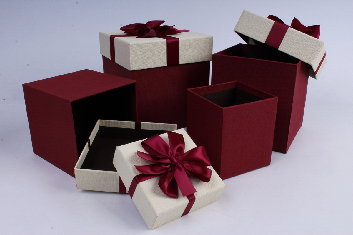 Подарок в коробке для мужчины своими руками, как собрать, идеи. подарок мужчине алкоголь в коробке, как собрать, украсить, чем наполнить коробку для подарка мужчине. что подарить мужчине: варианты подарков в коробке