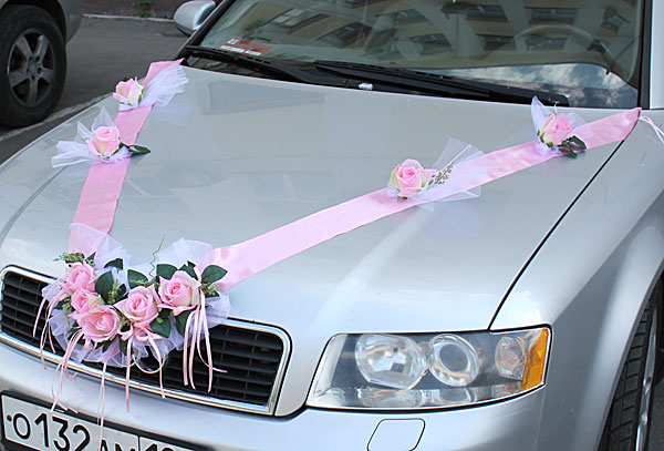 Как крепить свадебные ленты на машину. украшение свадебных машин своими руками. украшение машин на свадьбу лентами