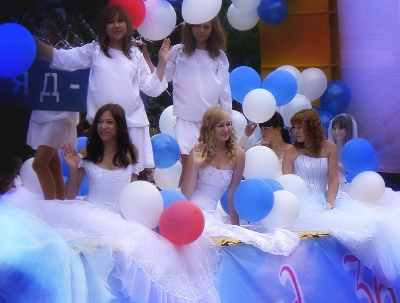 Веселые конкурсы на свадьбу с воздушными шариками